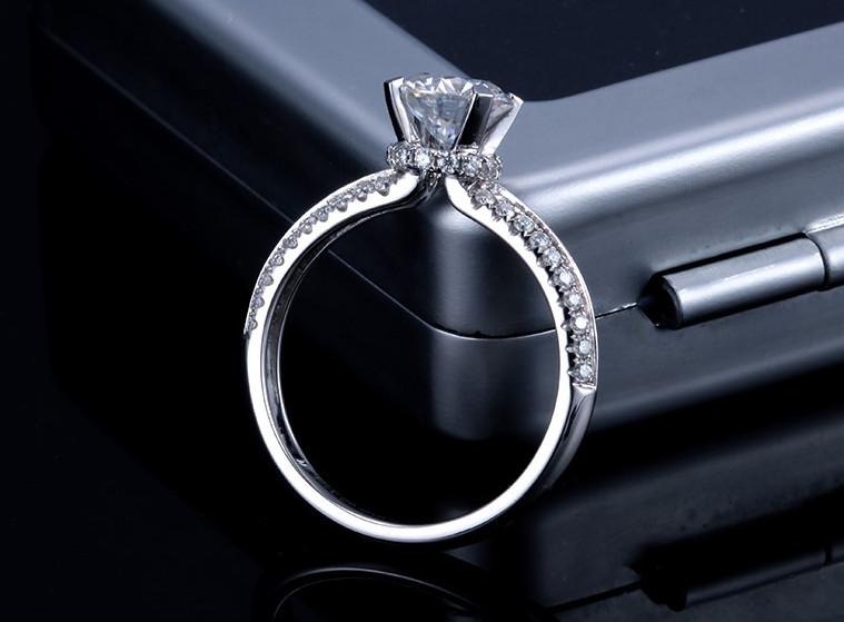 1.00ct Classic Round Cut Moissanite Engagement Ring, Available in White Gold or Platinum