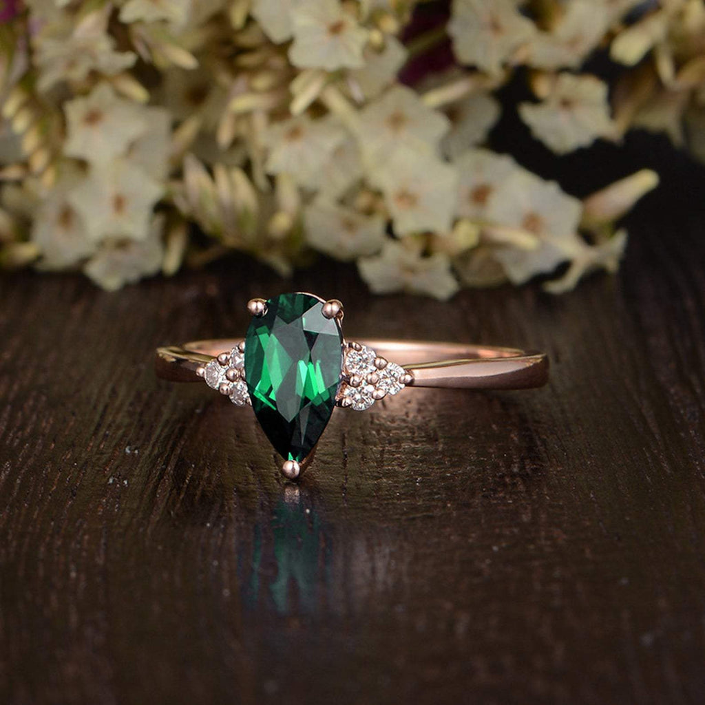 Emerald Paste Ring - 10k Gold - Antique – Vintage Paris Jewelry